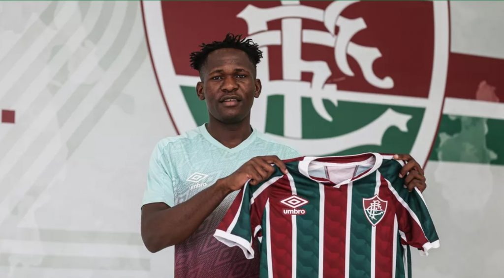Lussivica ficha por el Fluminense