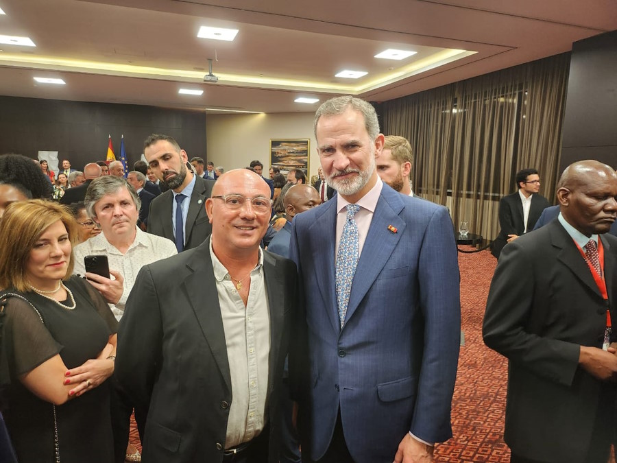 Felipe VI Felipe VI conoce el proyecto AFA