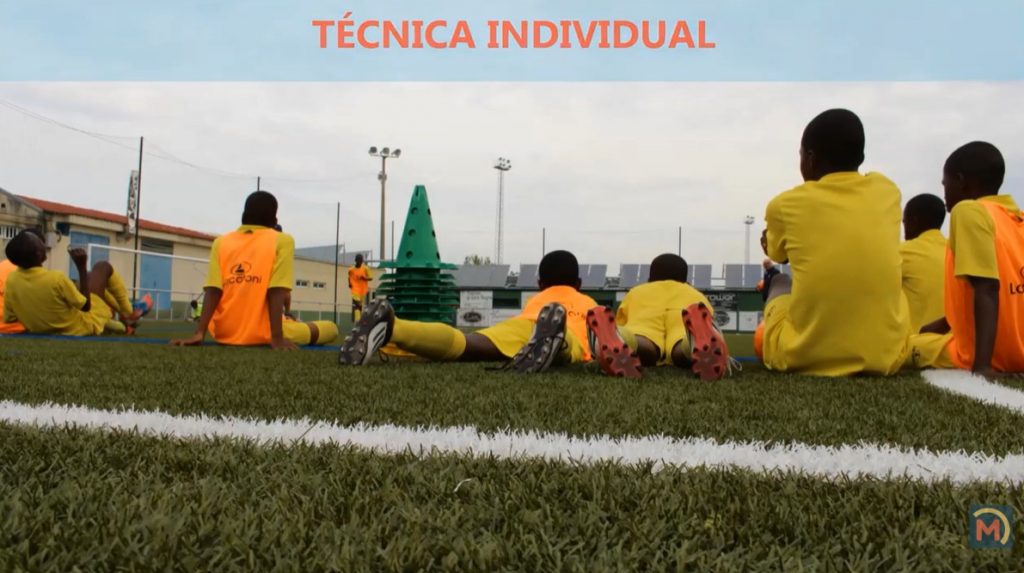FORMACIÓN BCNWINMETHOD: Etapa de Aprendizaje (10–12 años). Técnica individual y colectiva aplicada al juego