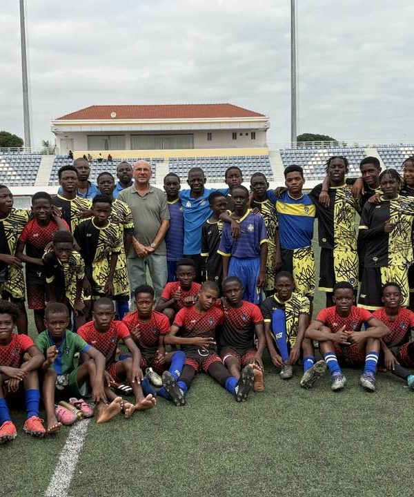 Despedida de Toni Cortés de la Academia AFA Angola