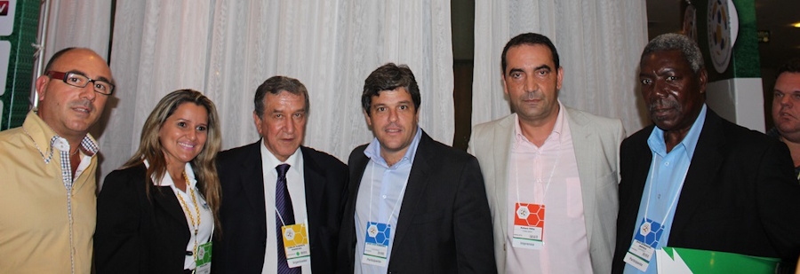 Delegación de AFA durante el Footecon, con Toni Cortés junto a Carlos Alberto Parreira.